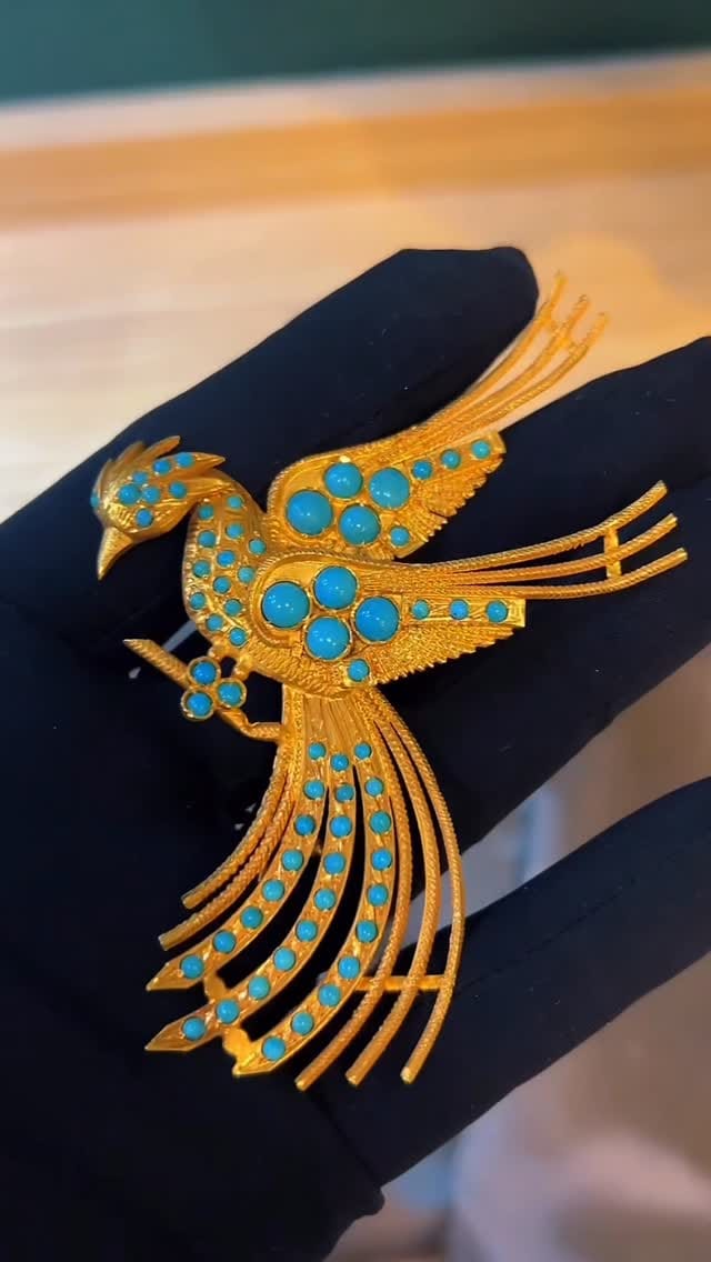 Post 7 by JAVAHERIAN جواهریان on Instagram (video)