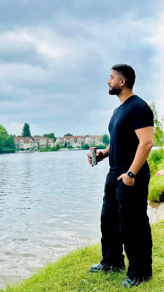 Post 4 by Habib Moradi " Afghan 🇦🇫 " on Instagram (video)