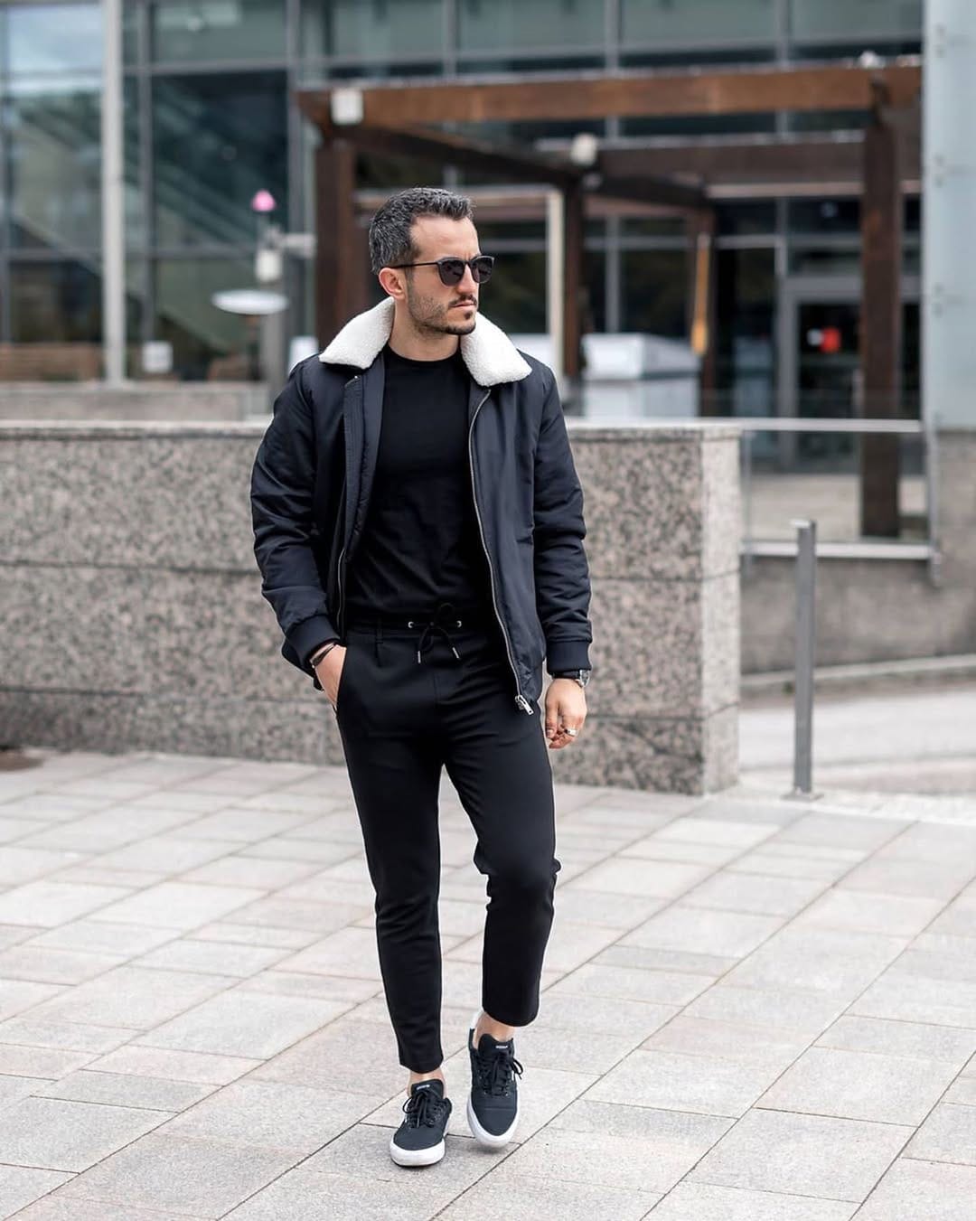 Post 10 by Men In Black Clothes on Instagram (image)
