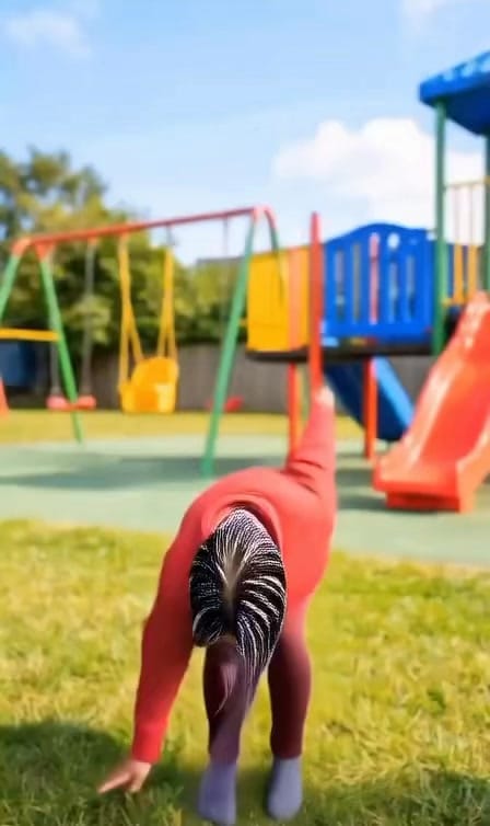 Post 3 by Raquel Roy on Instagram (video)