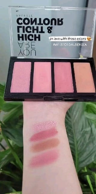 Post 2 by YouAreCosmetics on Instagram (video)