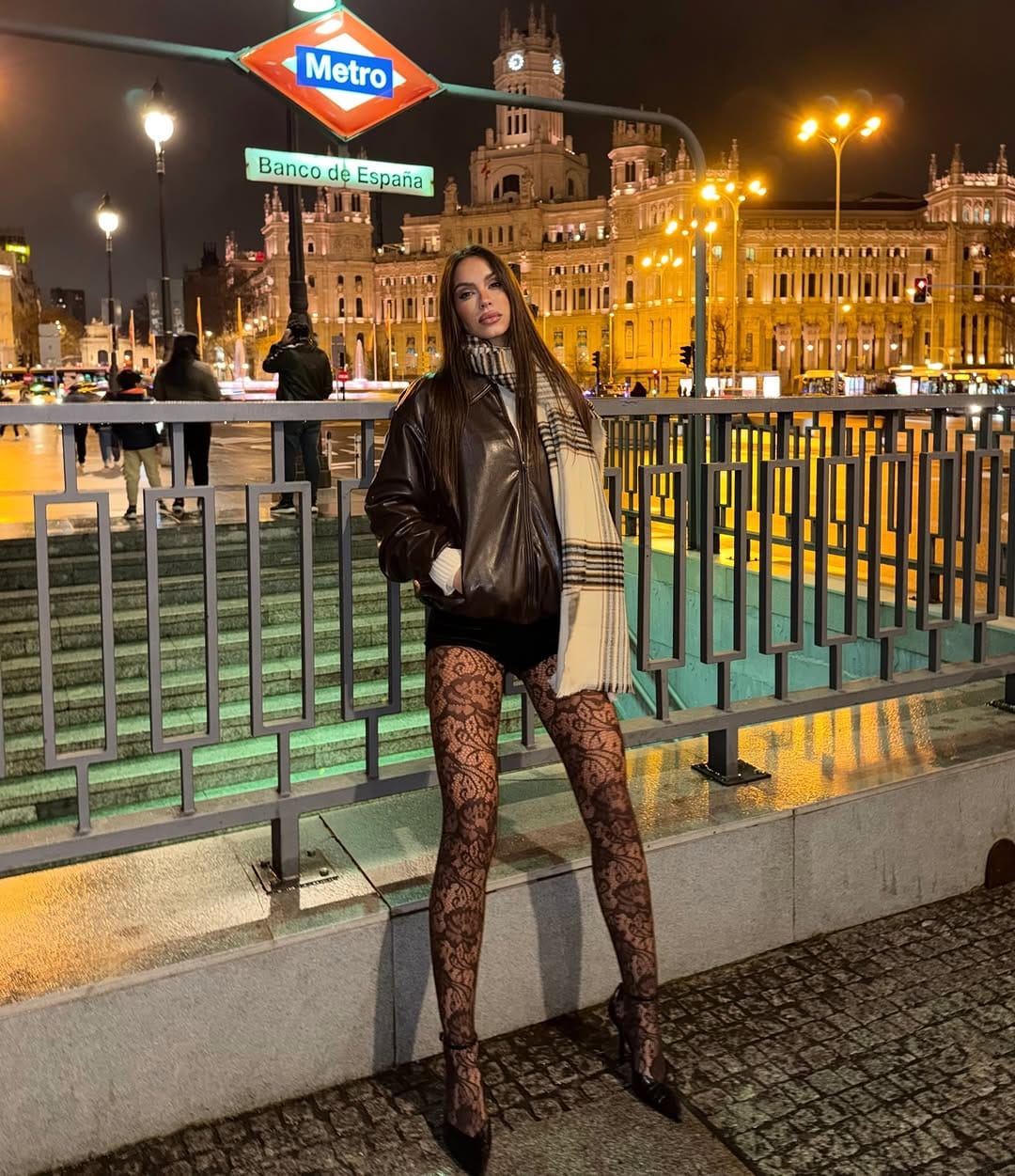 Post 1 by CORAL GUTIÉRREZ on Instagram (carousel)