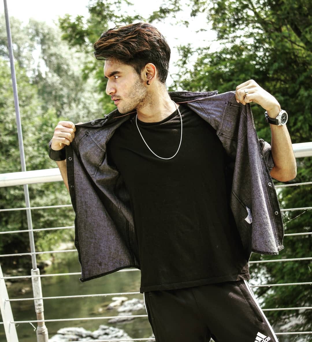 Post 1 by Sadman Sakib Chowdhury on Instagram (image)