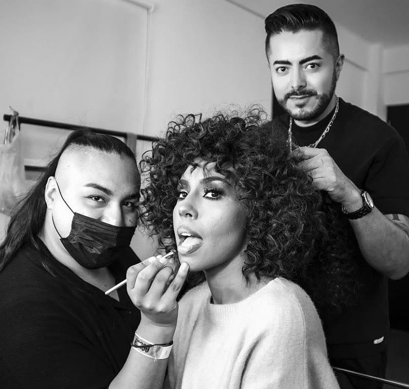 Post 2 by MakeUpByJorge on Instagram (carousel)