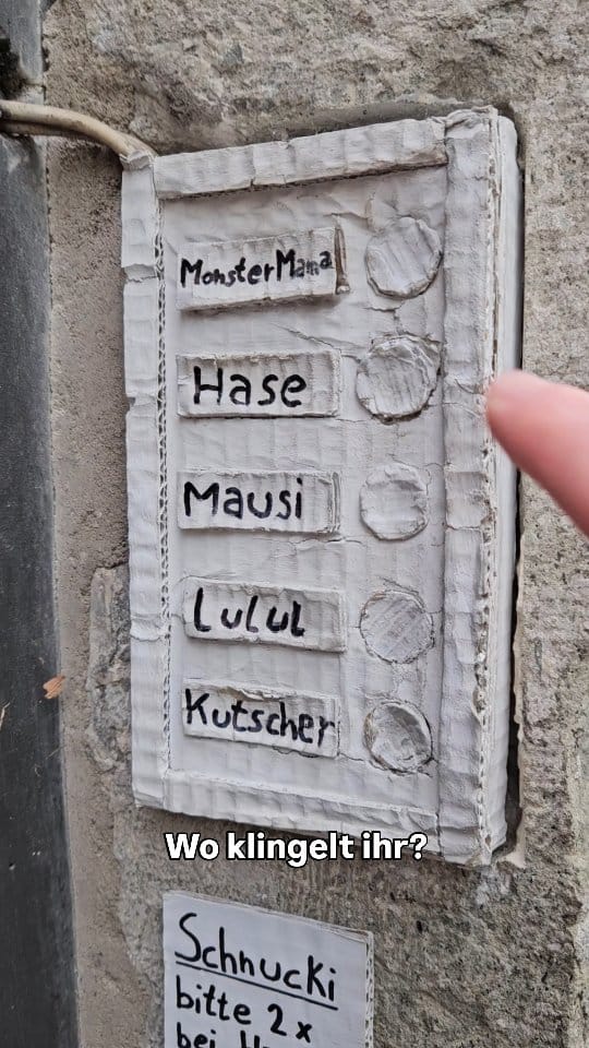 Post 5 by Ellen | Köln & travel on Instagram (video)
