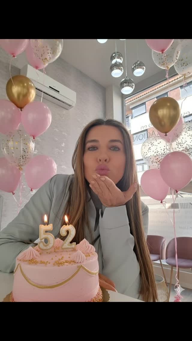 Post 1 by Belén Ébanne Academia  Clínica Medicina estética on Instagram (video)