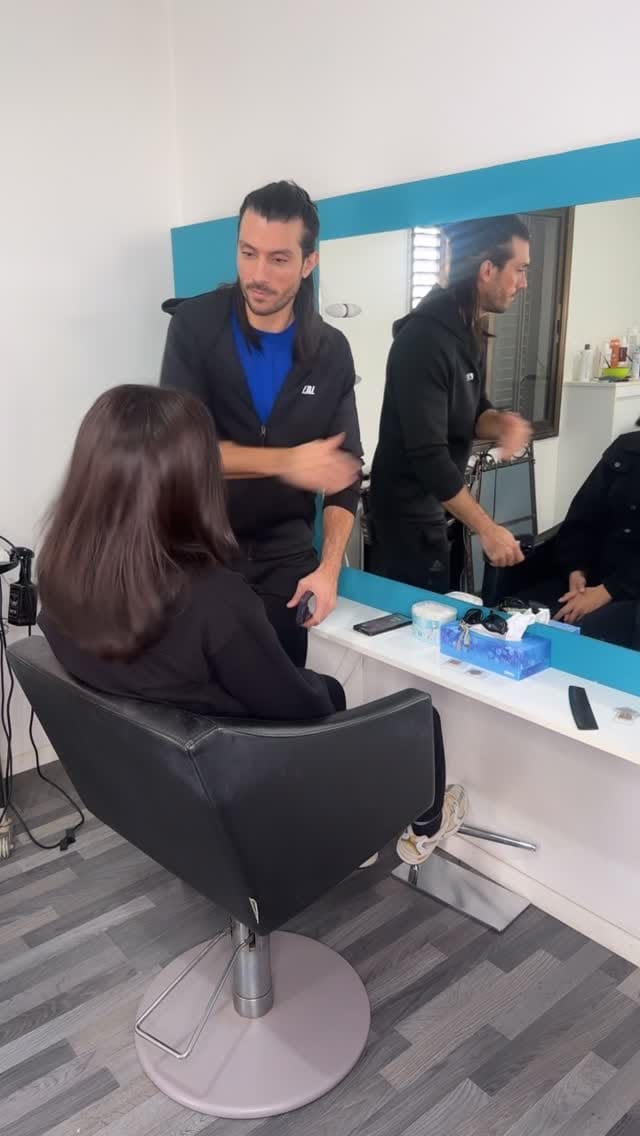 Post 3 by Loukas Marinou on Instagram (video)