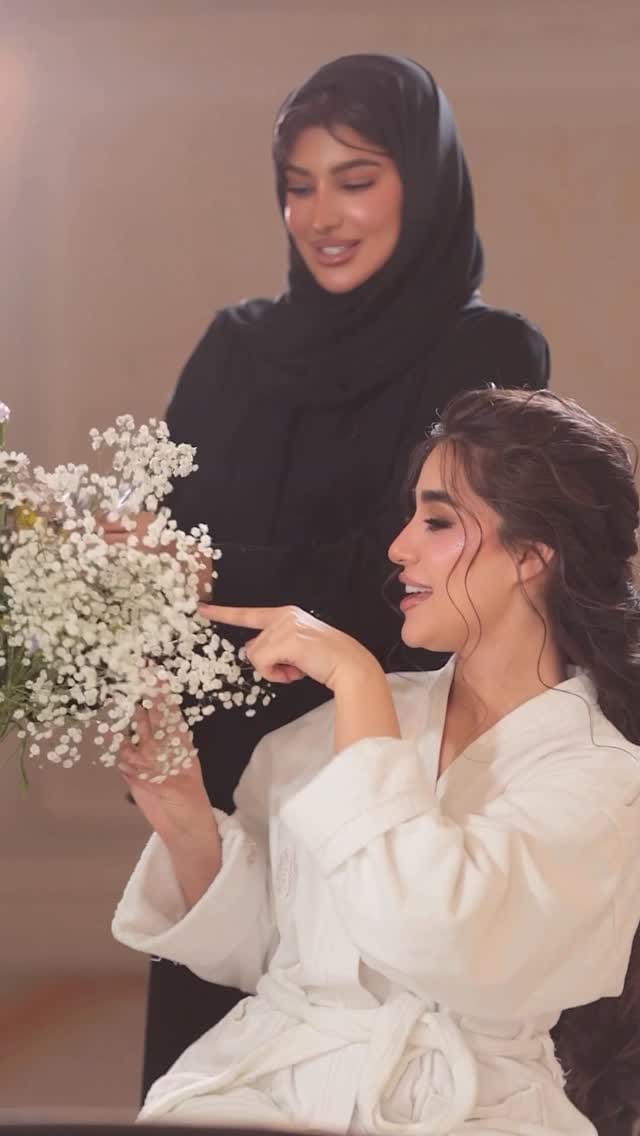 Post 2 by هنا الكربي ♡ on Instagram (video)