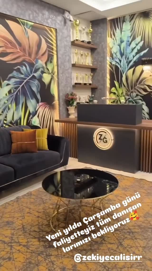 Post 7 by Zekiye Çalışır on Instagram (video)