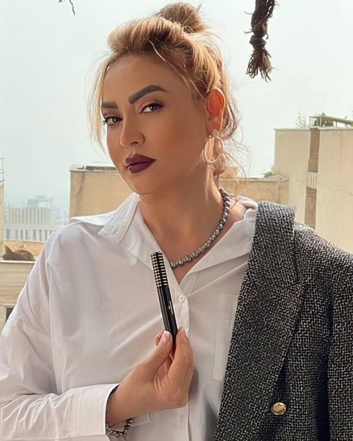 Post 9 by Aziii 🦢 on Instagram (image)