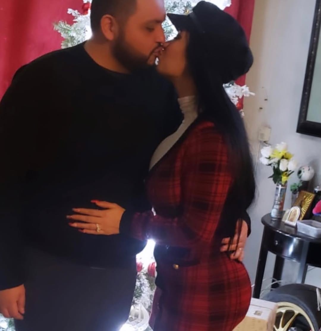 Post 8 by Jeyms🎀💍👩‍❤️‍👨 on Instagram (carousel)
