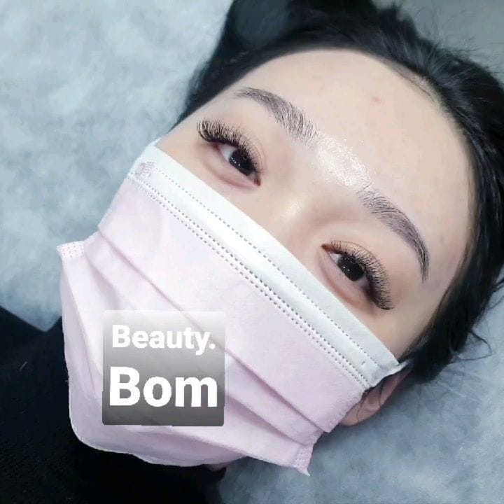 Post 10 by 울산반영구•4D눈썹•속눈썹연장•뷰러펌•스킨플래닝🌸뷰티봄 on Instagram (carousel)