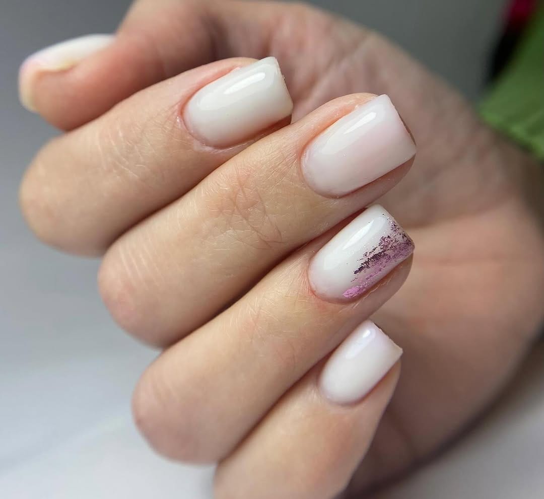 Post 4 by D-licious Nails on Instagram (image)