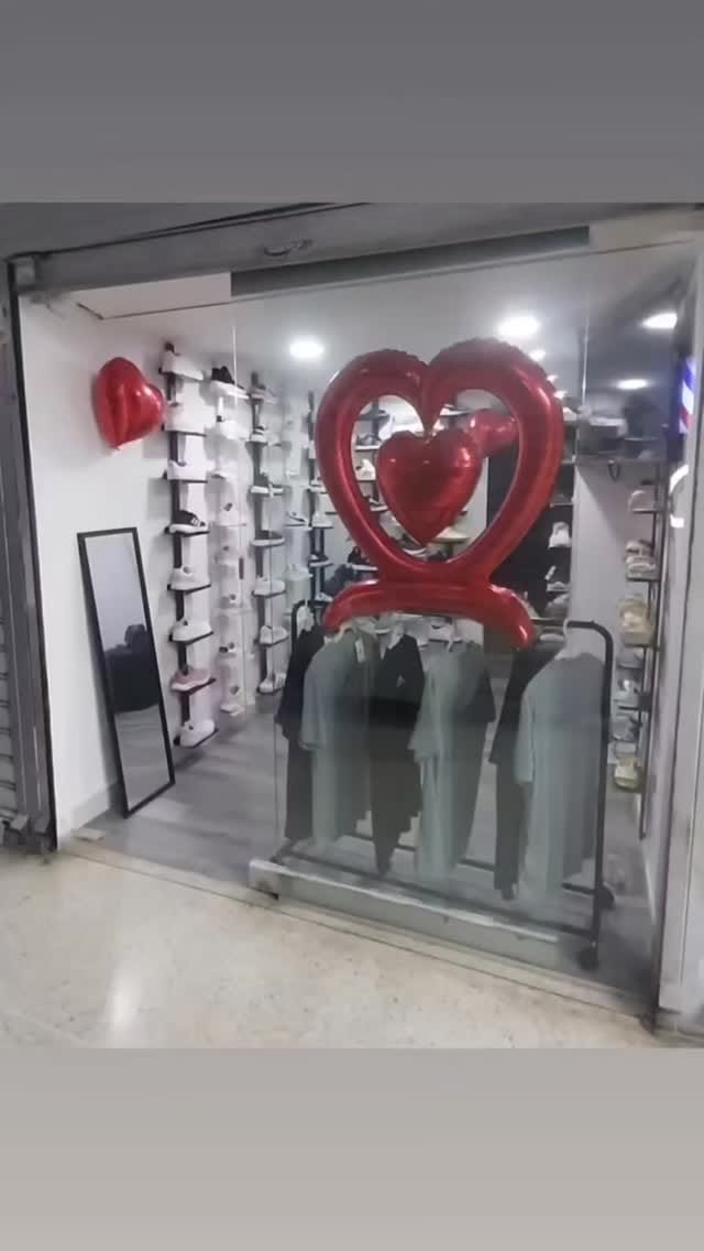 Post 2 by Yhan Garcia Gonzalez on Instagram (video)