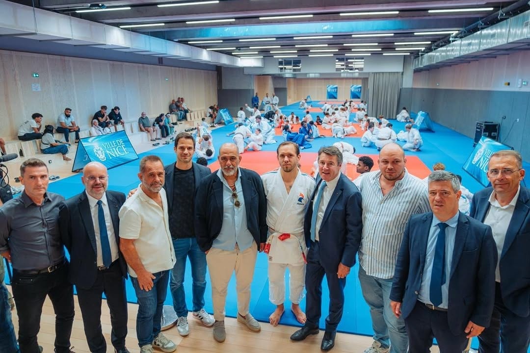 Post 2 by Pietri Loïc on Instagram (carousel)
