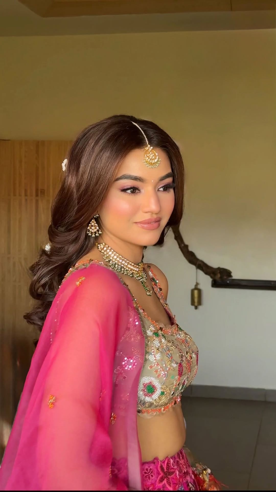 Post 2 by Simran Punchhi | Makeup artist on Instagram (video)