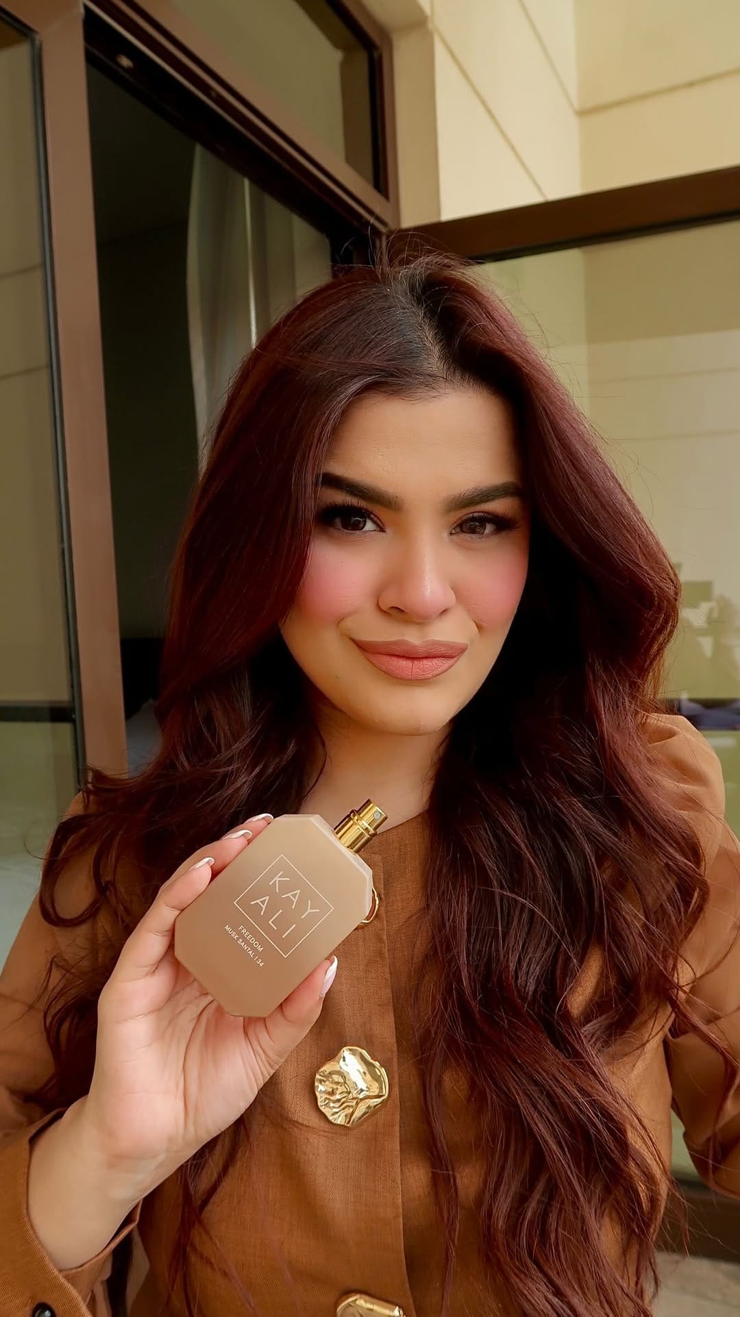 Post 8 by Mona Zaheer on Instagram (video)