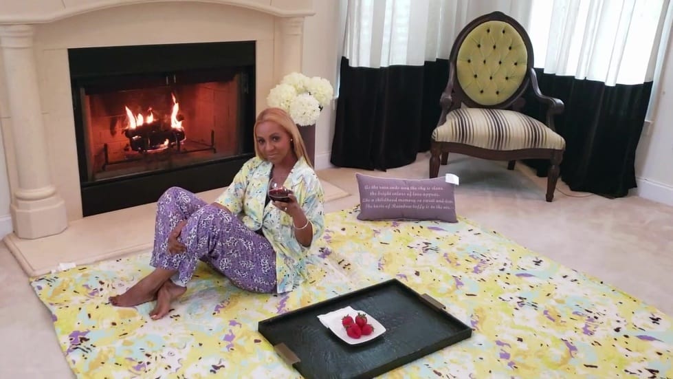 Post 5 by Michelle George's Storylines™➰ on Instagram (video)