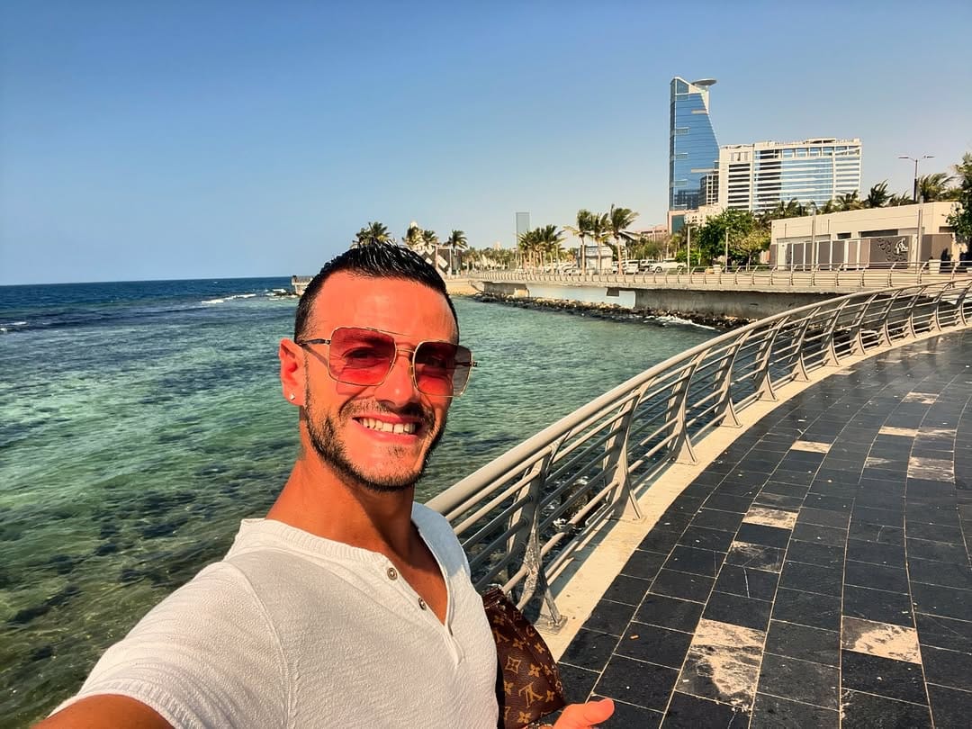 Post 4 by Vincenzo Loi 🇮🇹 on Instagram (image)