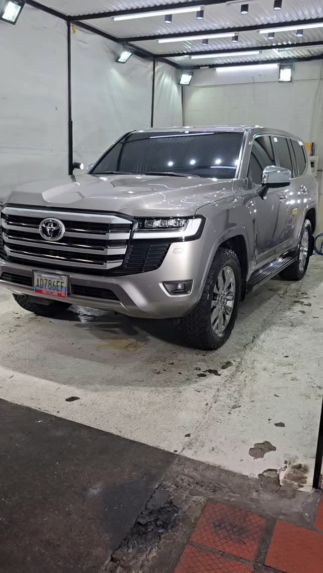Post 8 by Mr Autos PK on Instagram (video)