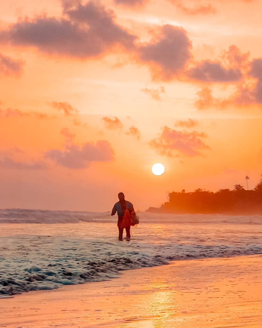 Post 10 by Arjun Krishna D on Instagram (image)
