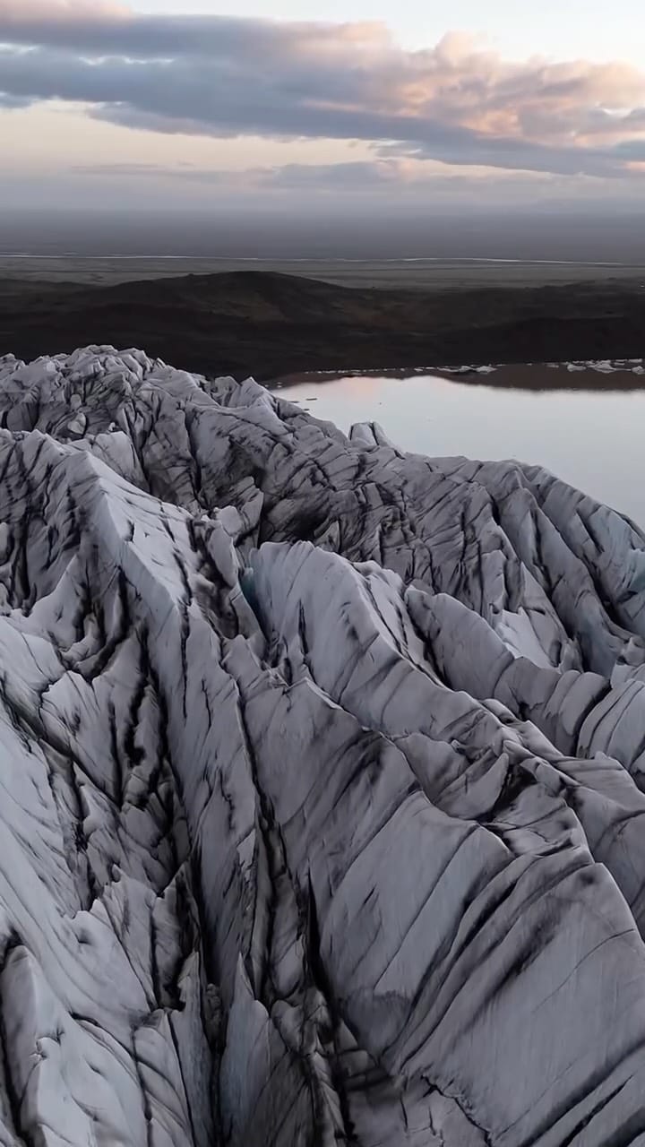 Post 1 by Sofia on Instagram (video)