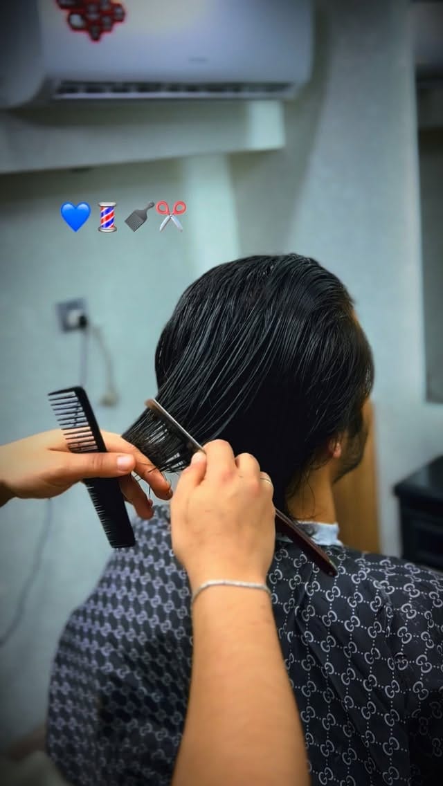 Post 2 by Barber Hasanov on Instagram (video)