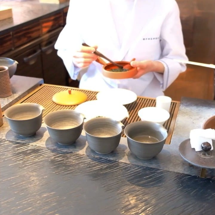 Post 8 by Will The Tea Guy on Instagram (video)