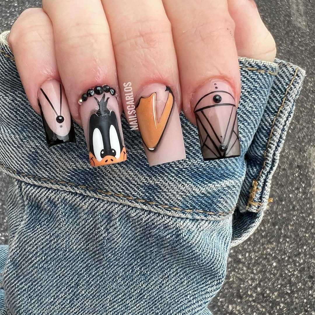 Post 10 by Carlos nails on Instagram (carousel)