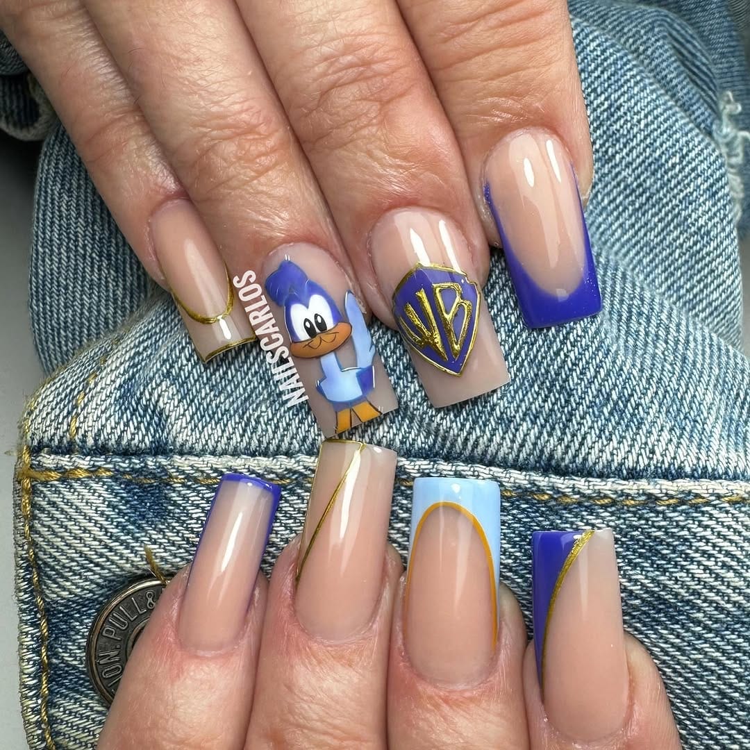 Post 9 by Carlos nails on Instagram (image)