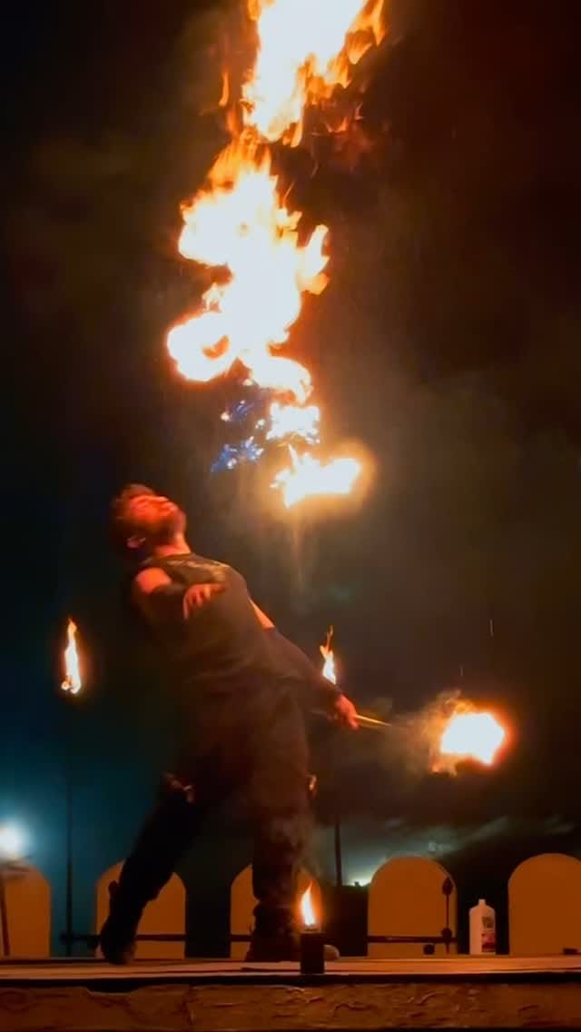 Post 3 by Daniel Welz on Instagram (video)