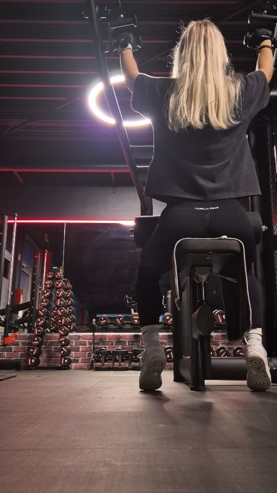 Post 3 by Mona B. | Lifestyle | Fitness | Travel on Instagram (video)