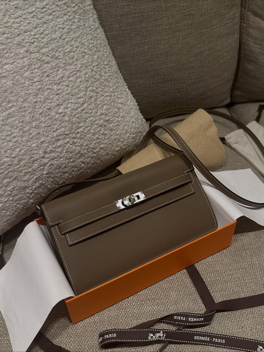 Post 1 by Personal Shopping in Style on Instagram (carousel)