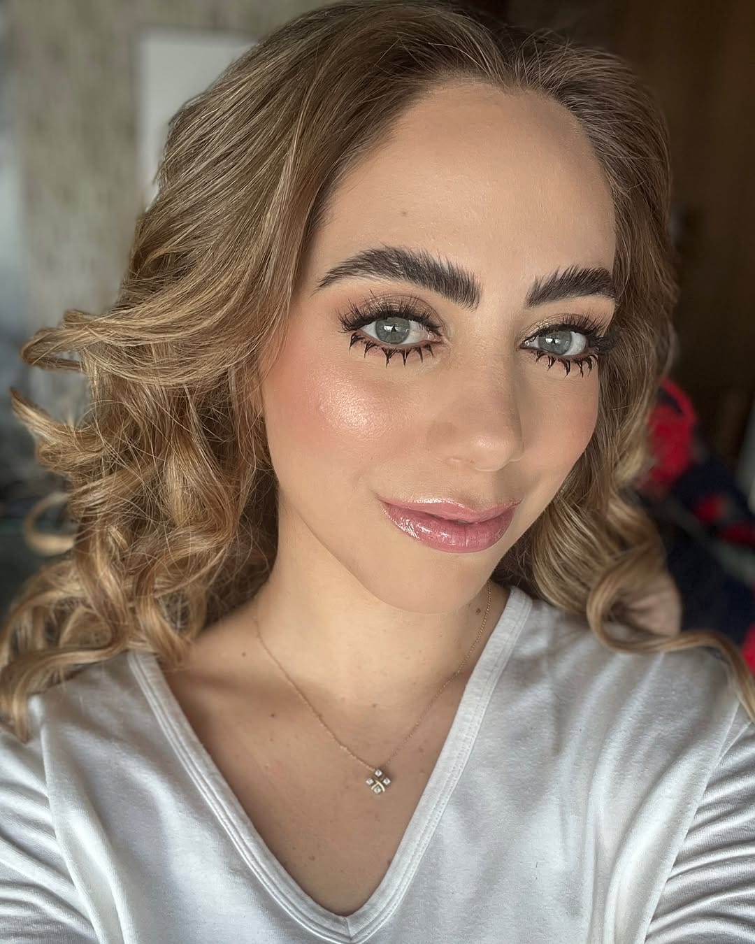 Post 8 by FERNANDA RUIZ | ESPECIALISTA EN NOVIAS 💄 on Instagram (carousel)