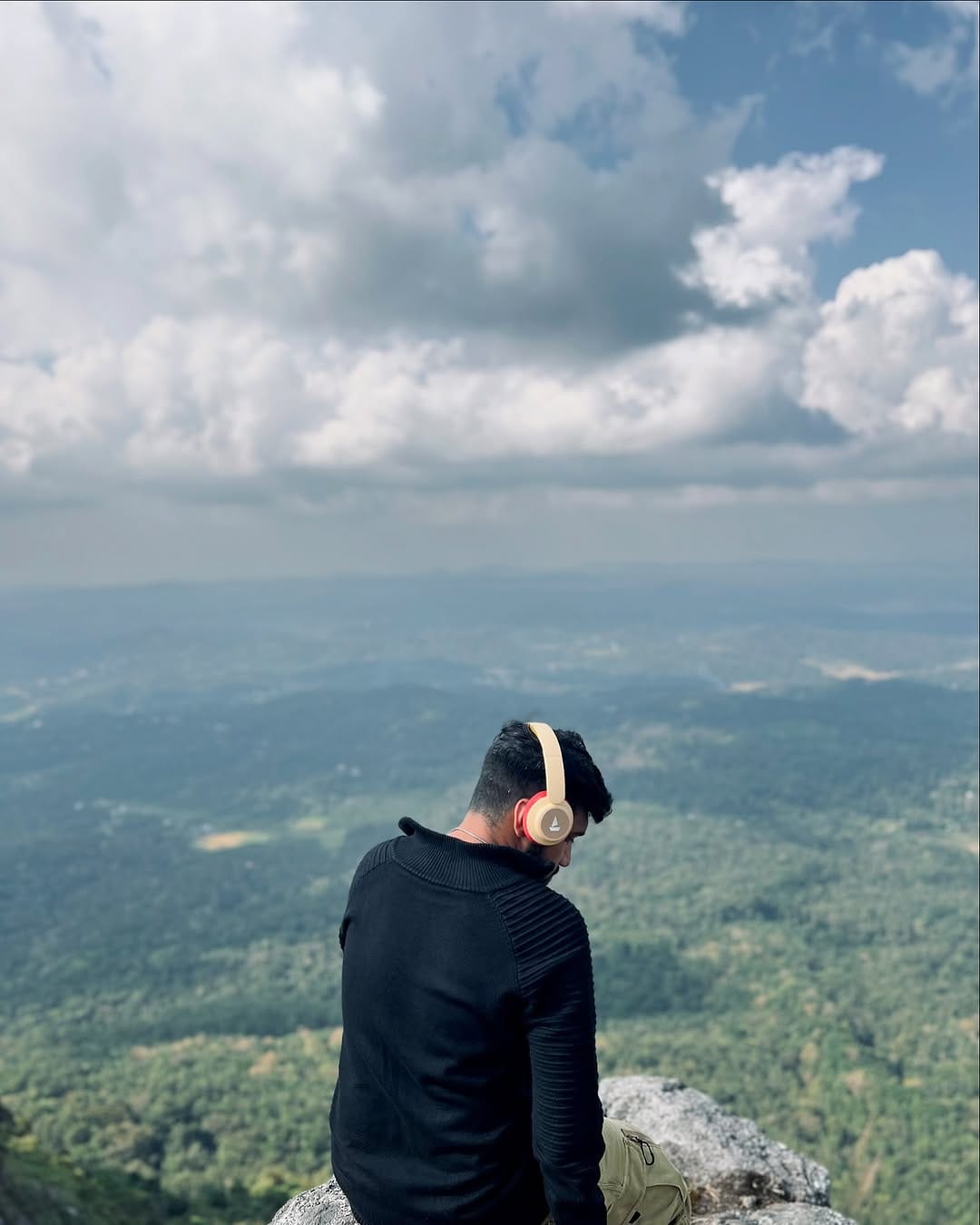 Post 6 by FAAZIL MJ on Instagram (image)
