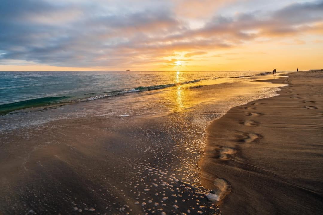 Post 10 by WORLDTRAVLR.NET on Instagram (image)