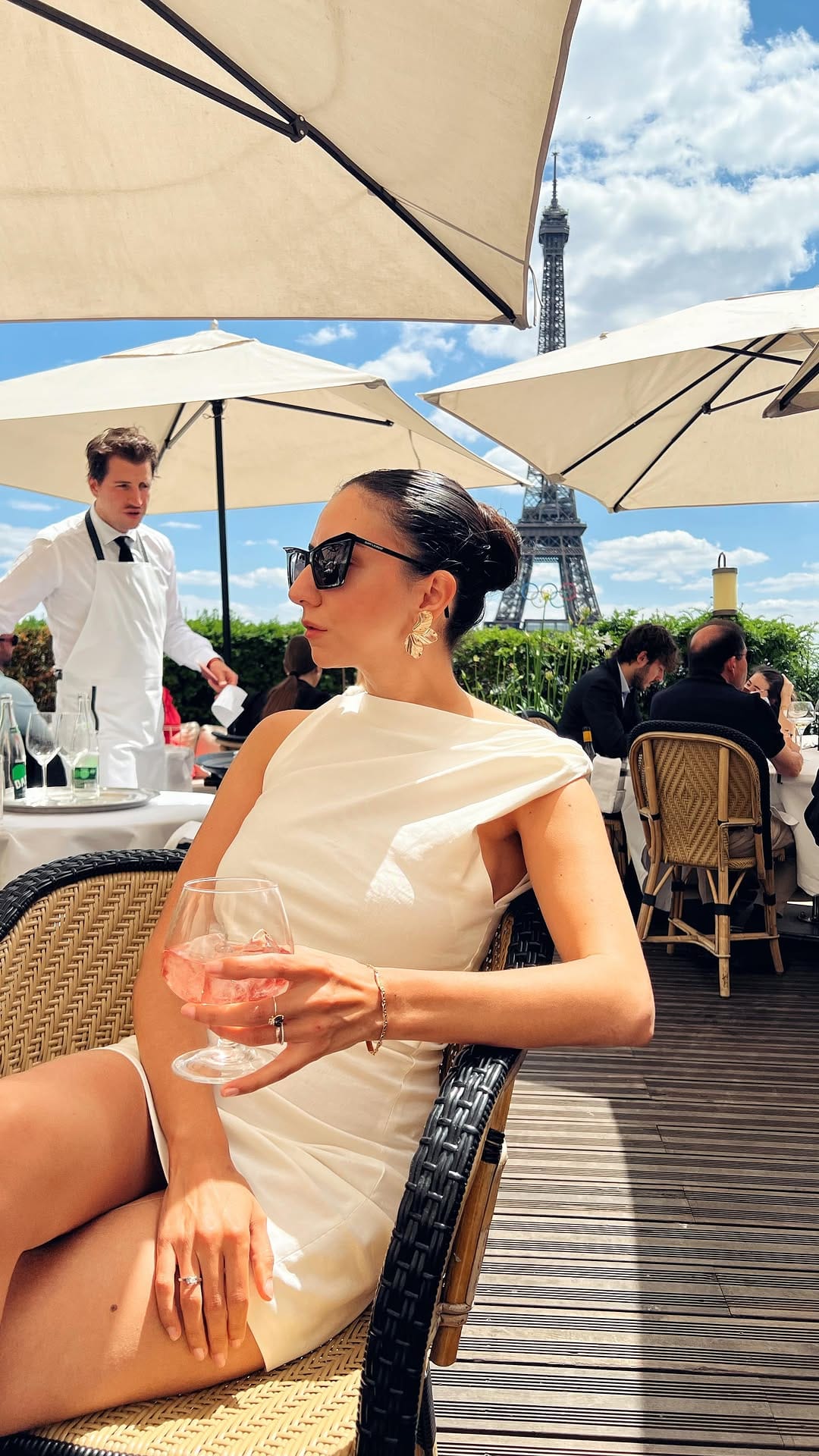 Post 9 by DESIRÉE | México, travel, tacos&champagne on Instagram (video)