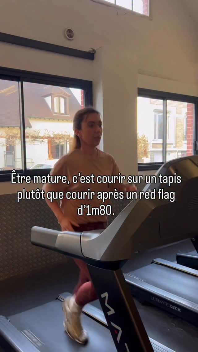 Post 8 by Mel 🐰 on Instagram (video)