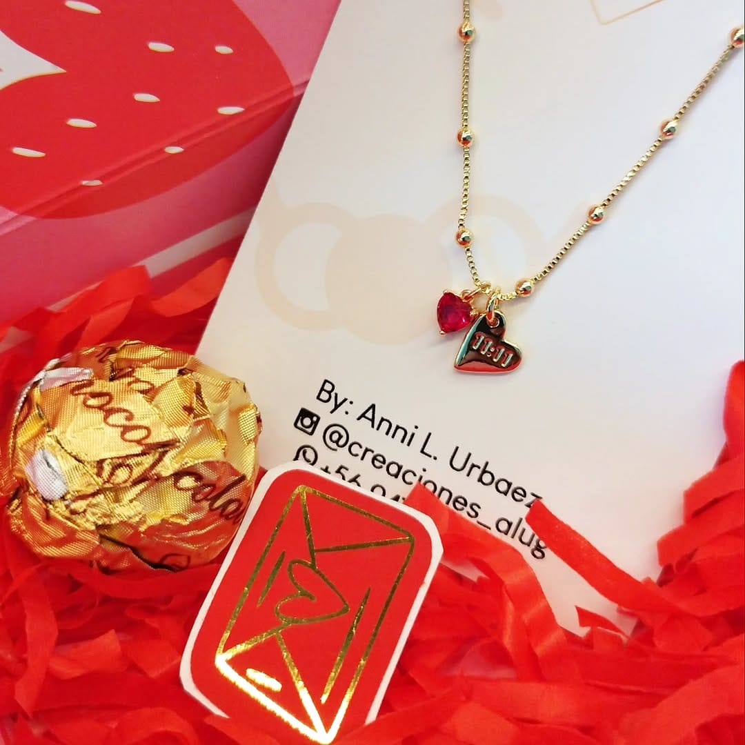 Post 1 by Joyas | Baño de Oro | Accesorios | Moda & Tendencia on Instagram (carousel)