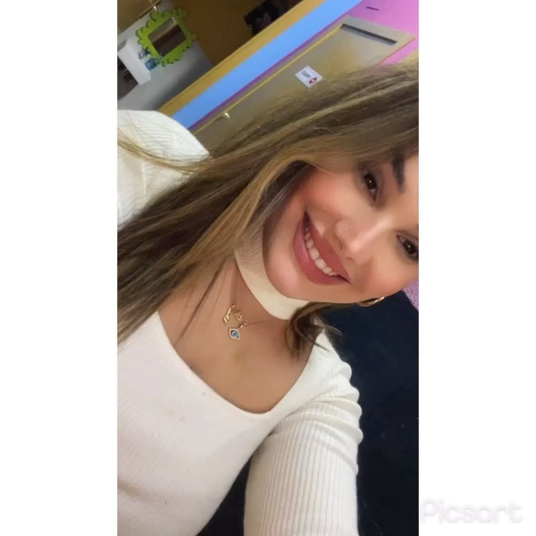 Post 2 by 𝙀 𝙎 𝙏 𝙃 𝙀 𝙍 🦁 on Instagram (video)
