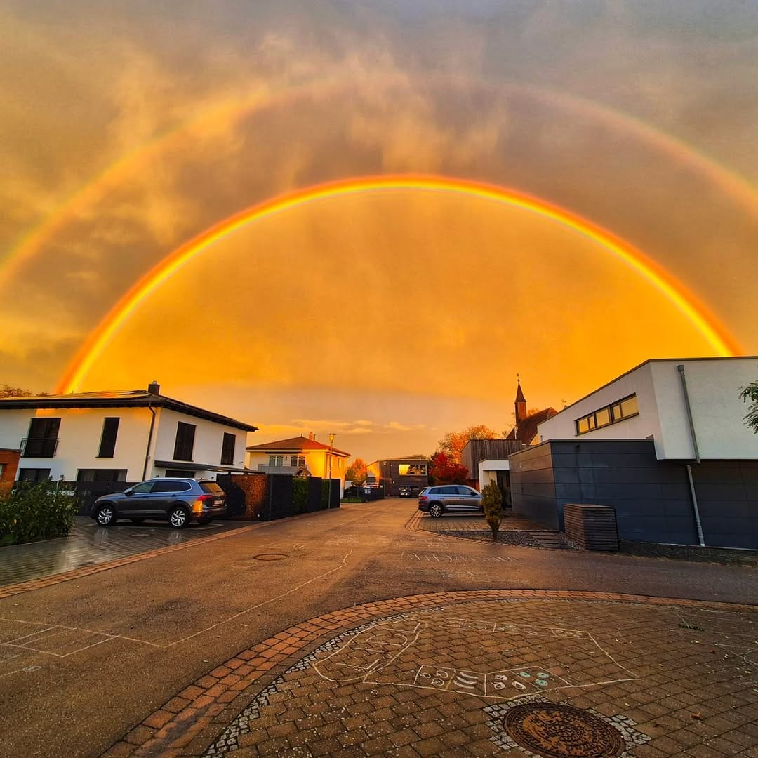 Post 4 by Mit Zwillingen um die Welt🇩🇪 on Instagram (image)