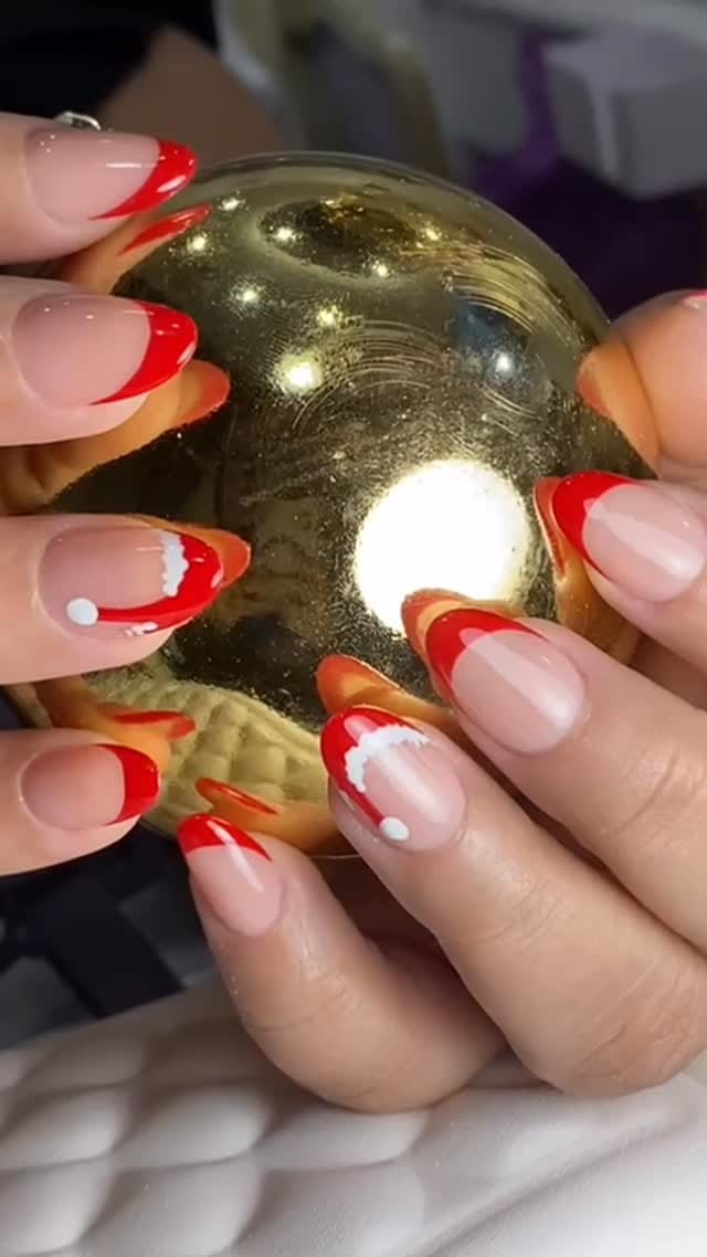 Post 5 by BUILDER GEL 🧿 PEDICURA | UÑAS ACRÍLICAS  | ARTE EN TUS MANOS 🇵🇪 on Instagram (video)