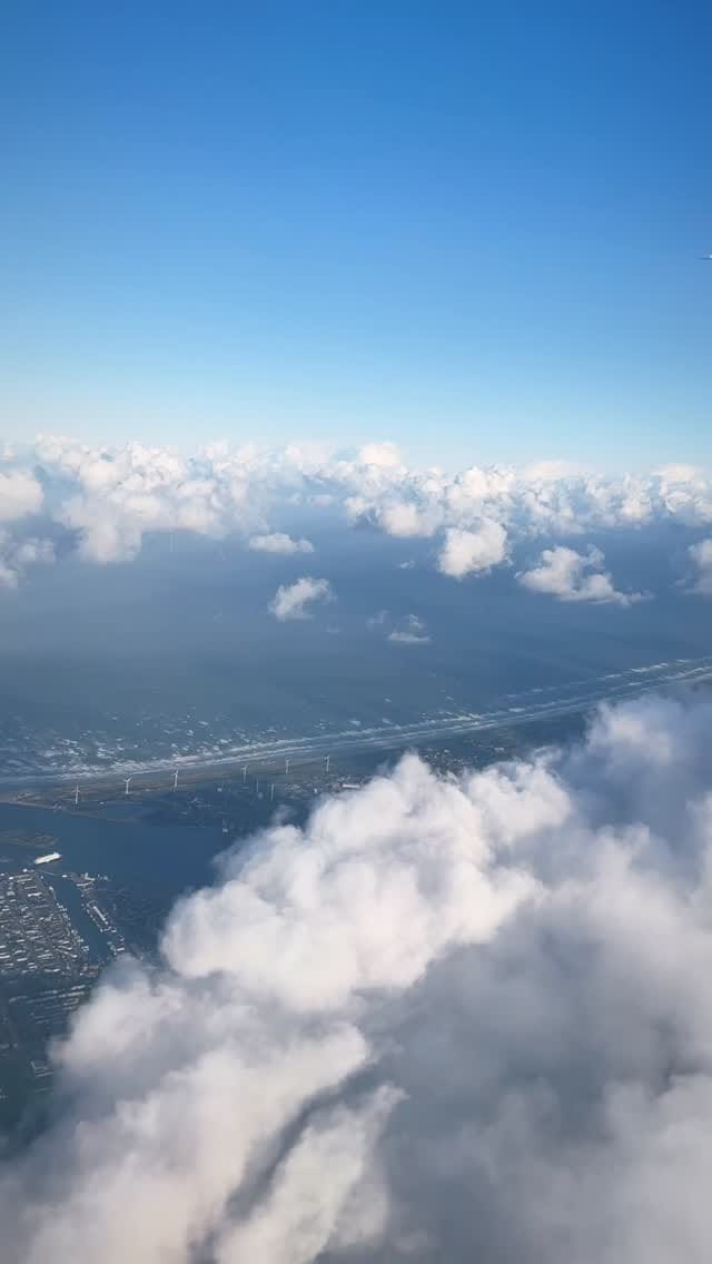 Post 3 by The Bold Nomad on Instagram (video)
