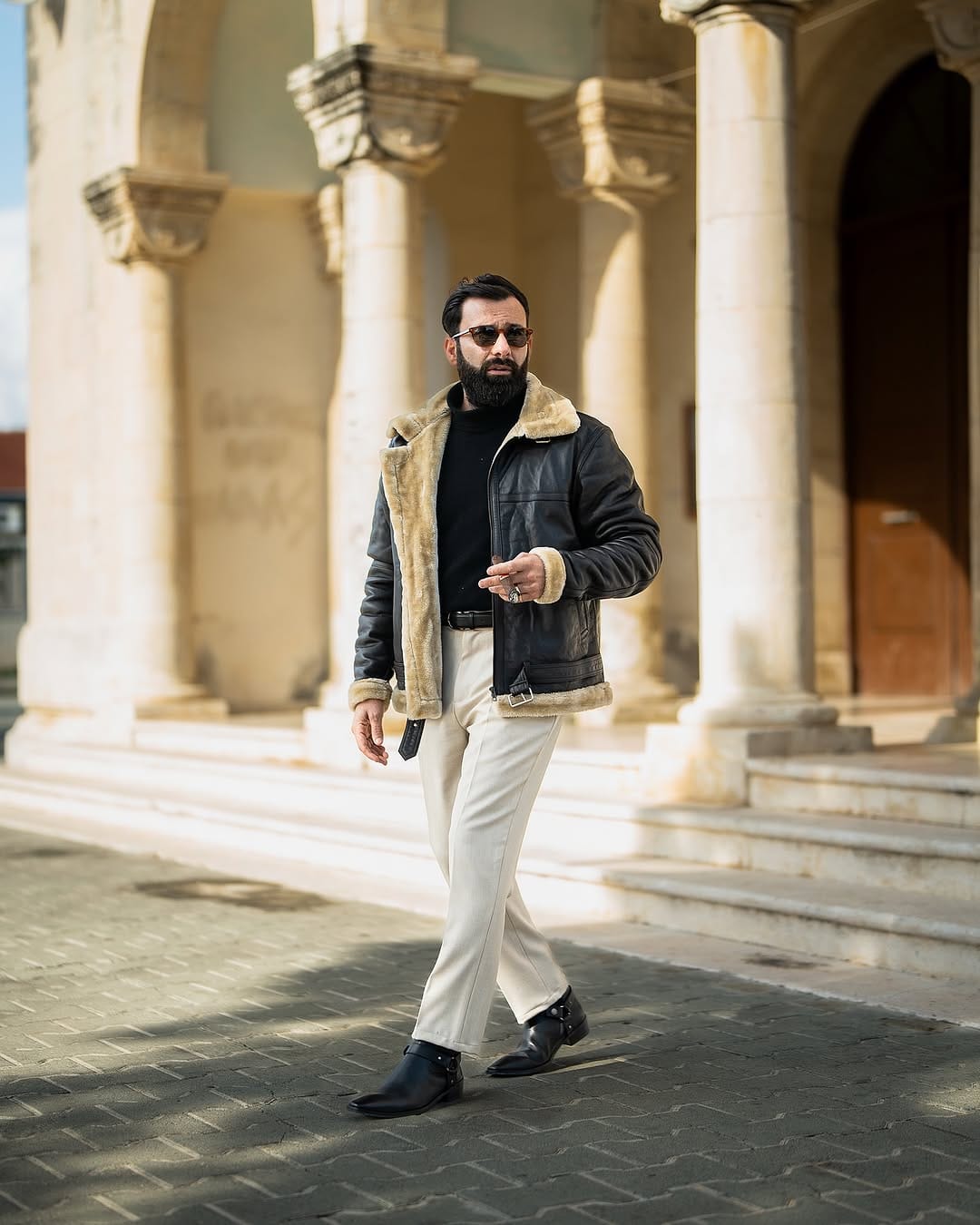 Post 3 by J A N      Mensfashion on Instagram (carousel)