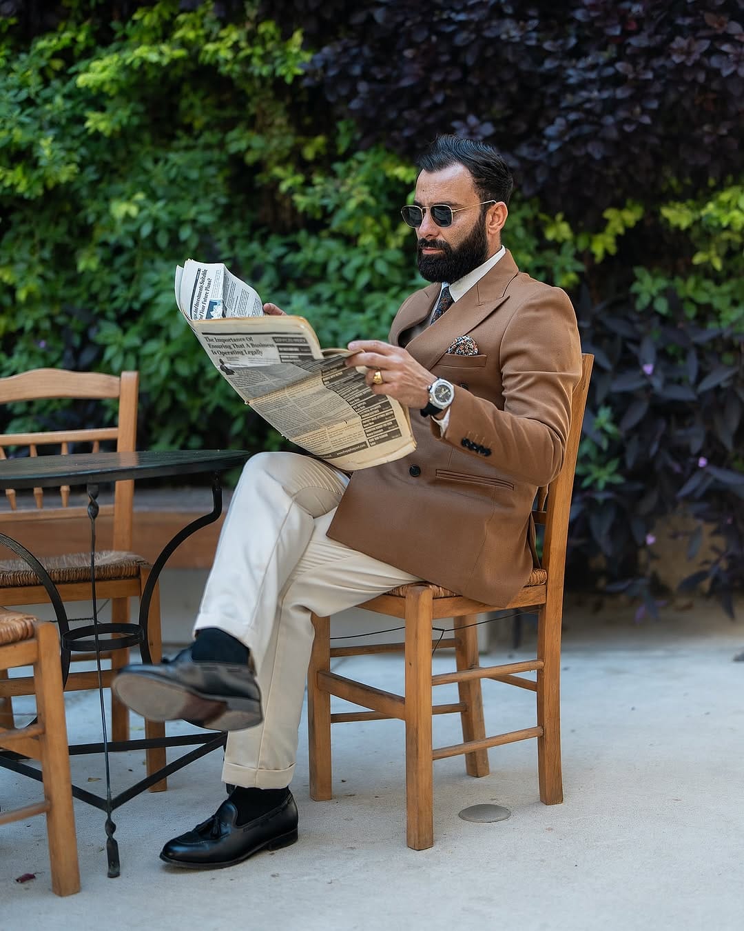 Post 5 by J A N      Mensfashion on Instagram (carousel)