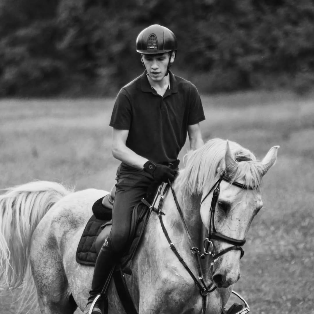 Post 10 by Leonardo Fortina | Rider & Content Creator on Instagram (carousel)