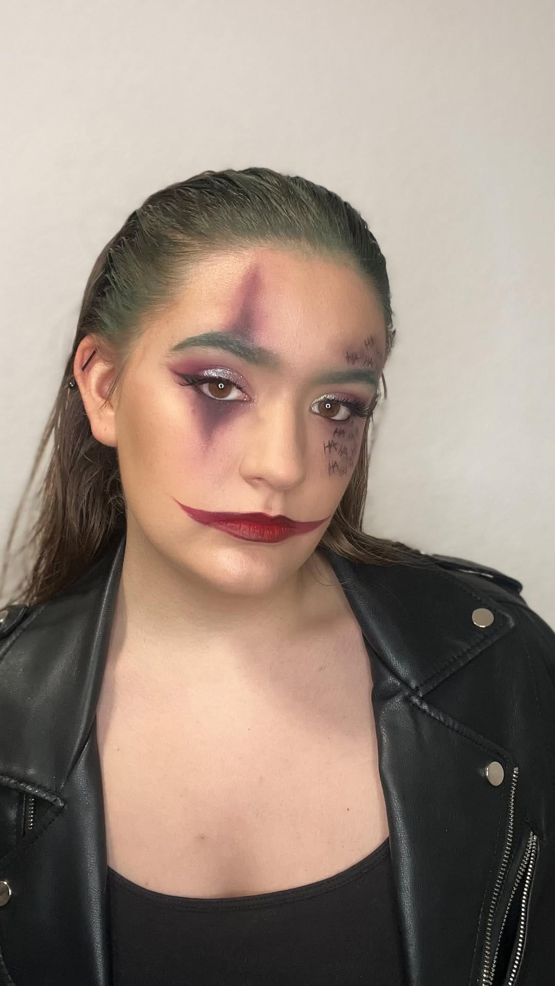 Post 4 by 𝘭𝘢𝘶𝘳𝘢 𝘴𝘢𝘯𝘤𝘩𝘦𝘻 on Instagram (video)