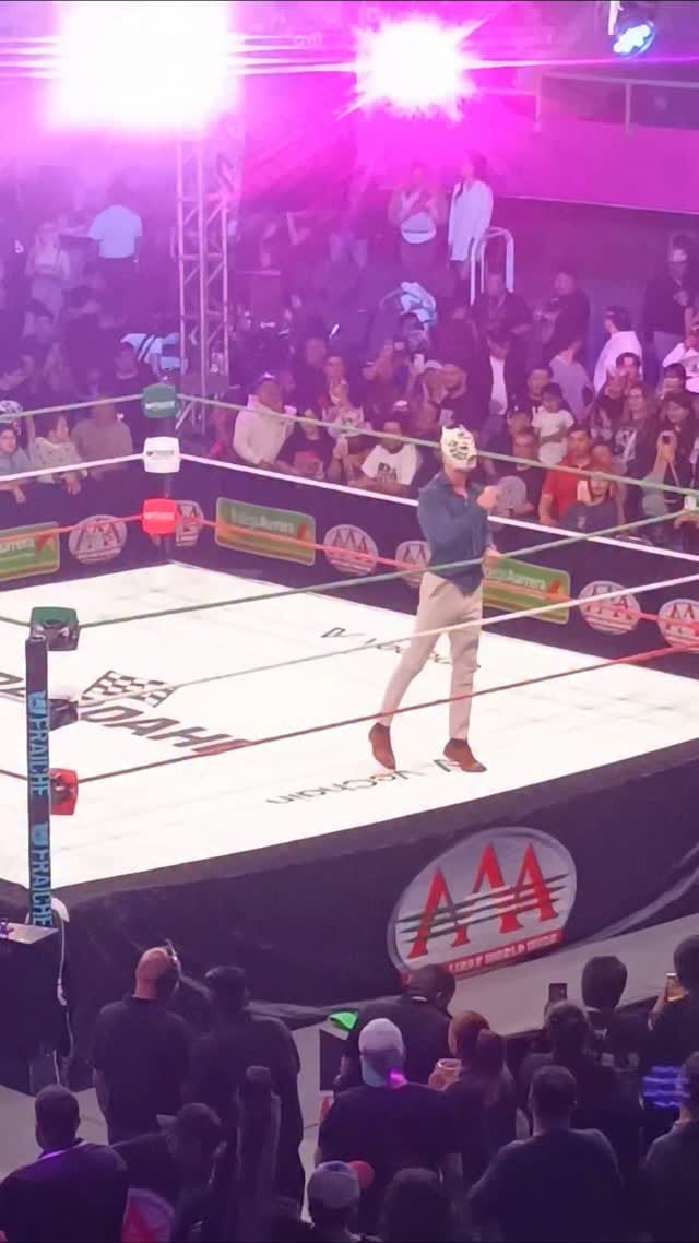 Post 5 by Arlette Suárez on Instagram (video)