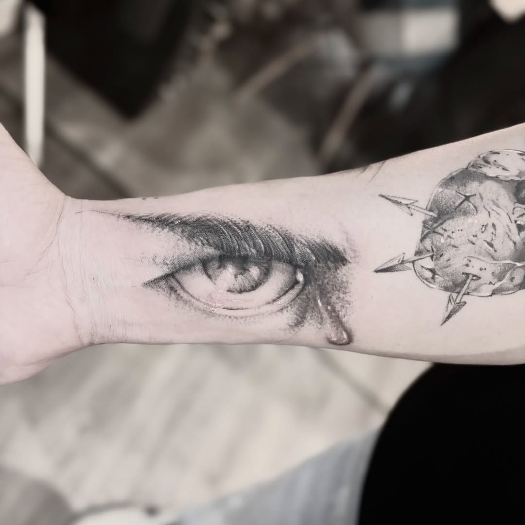 Post 2 by Gerardo Santos Martínez- Suburbana León on Instagram (image)