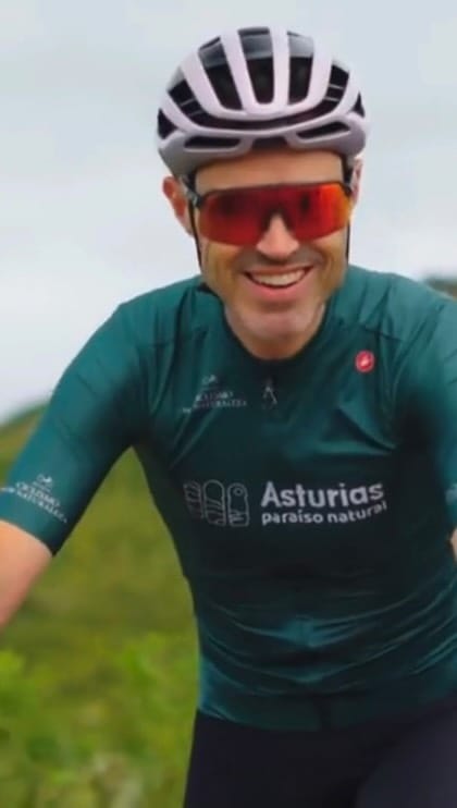 Post 7 by Samuel Sánchez on Instagram (video)